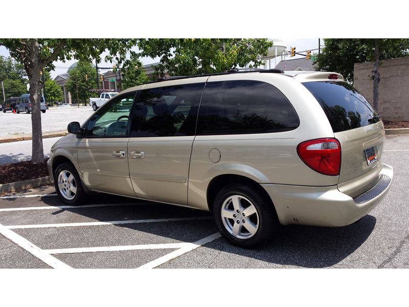 2005 Dodge Grand Caravan for sale by owner in Anderson