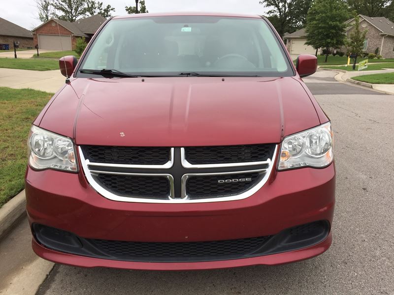 2011 Dodge Grand Caravan for sale by owner in Fort Smith