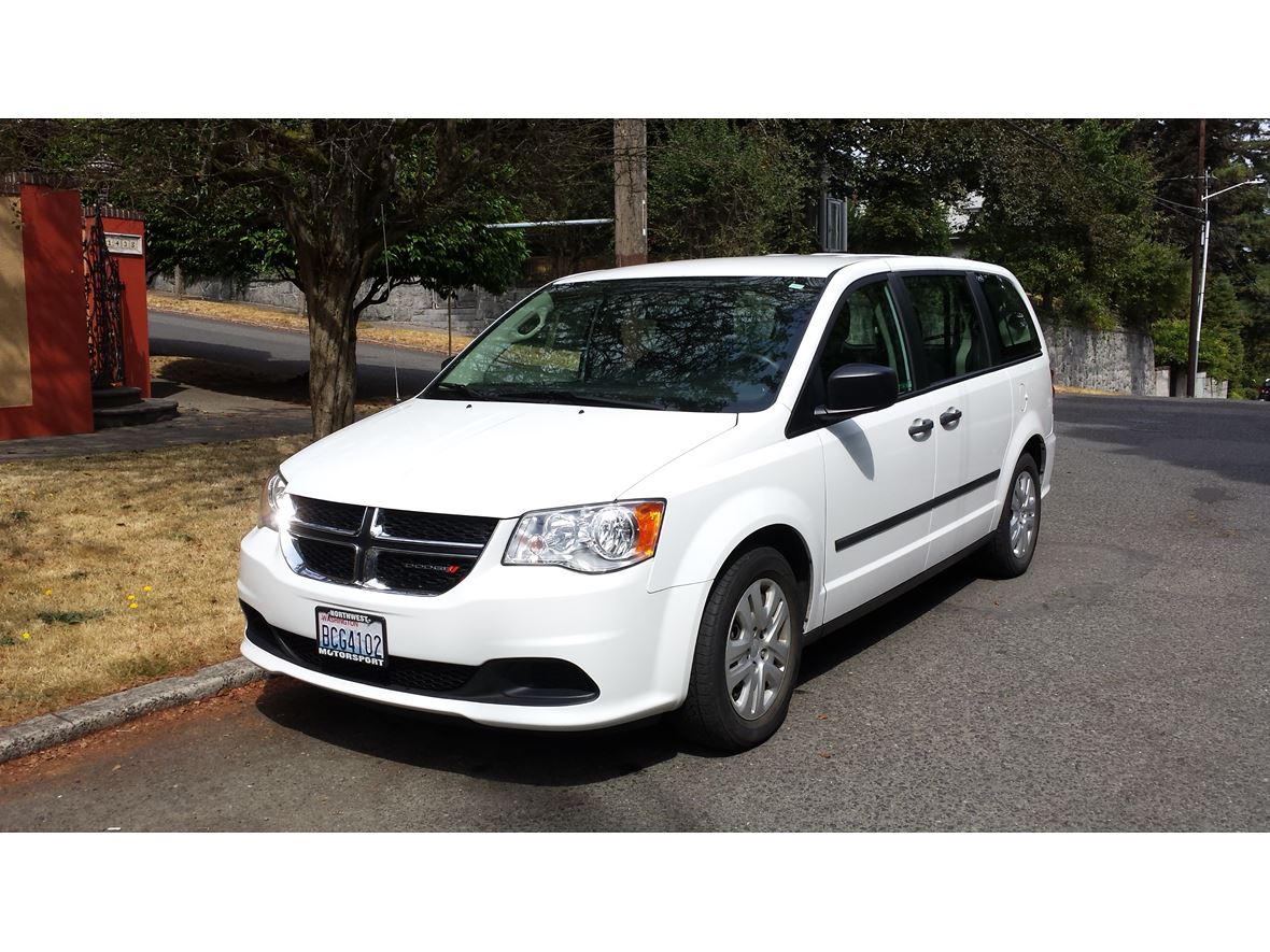 2014 Dodge Grand Caravan for sale by owner in Seattle