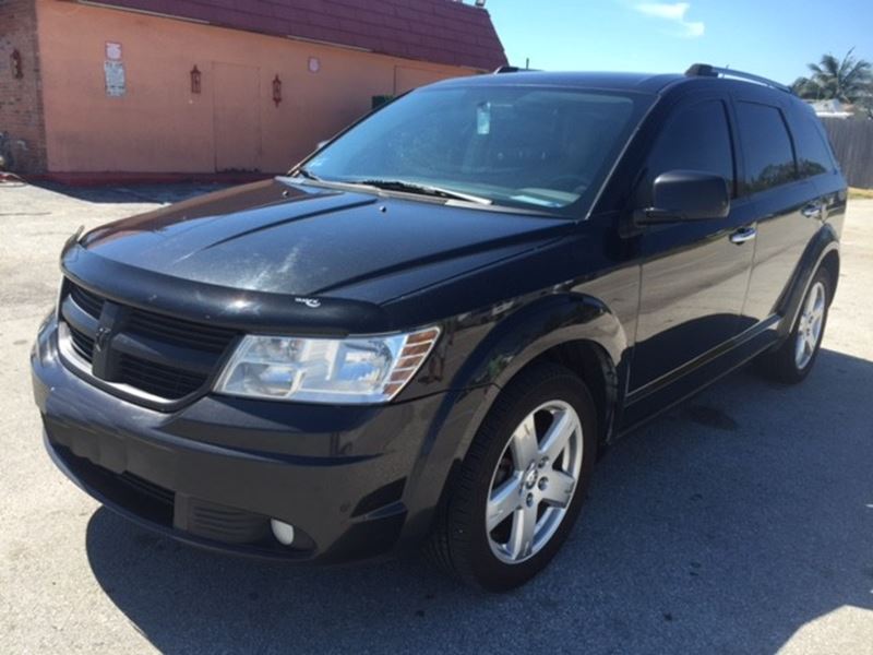 2010 Dodge Journey for sale by owner in Pompano Beach