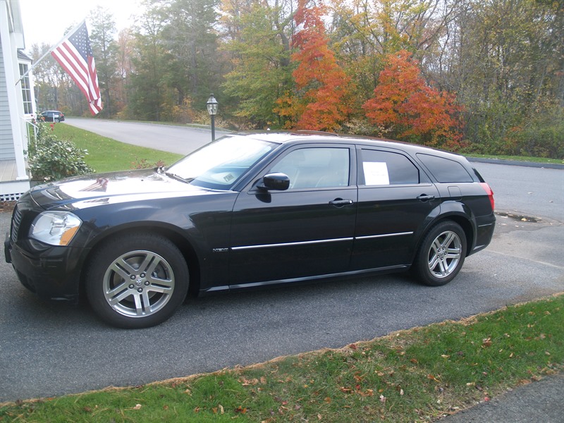 2006 Dodge Magnum for sale by owner in ROCKLAND