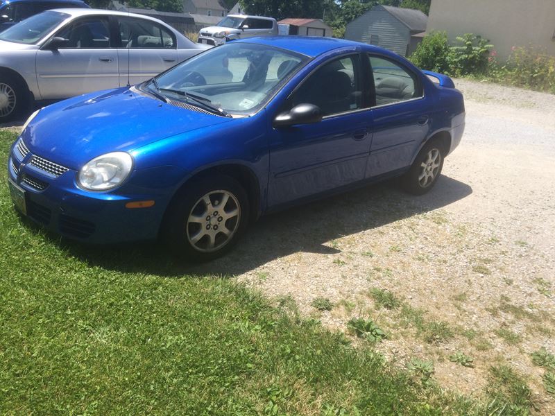 2005 Dodge Neon for sale by owner in Stow