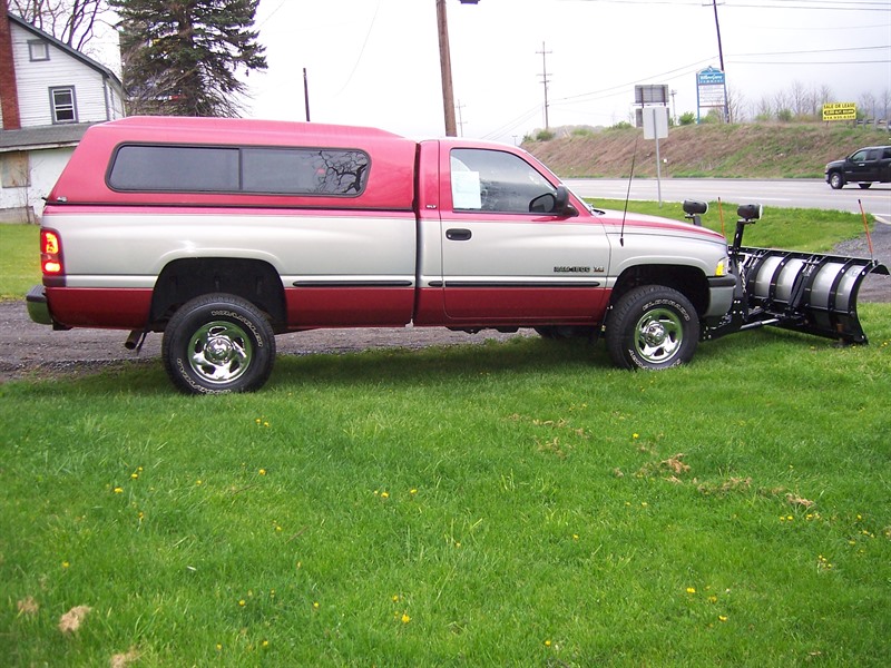 1998 Dodge Ram 1500 for sale by owner in EVERETT