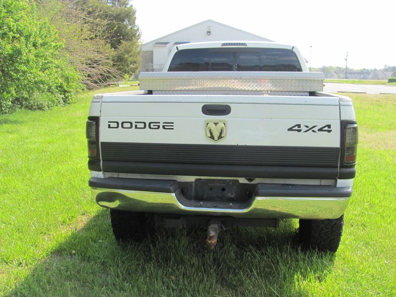 1999 Dodge Ram 1500 for sale by owner in Fruitland Park