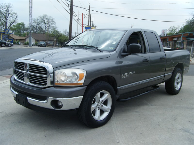 2006 Dodge Ram 1500 for sale by owner in SAN ANTONIO