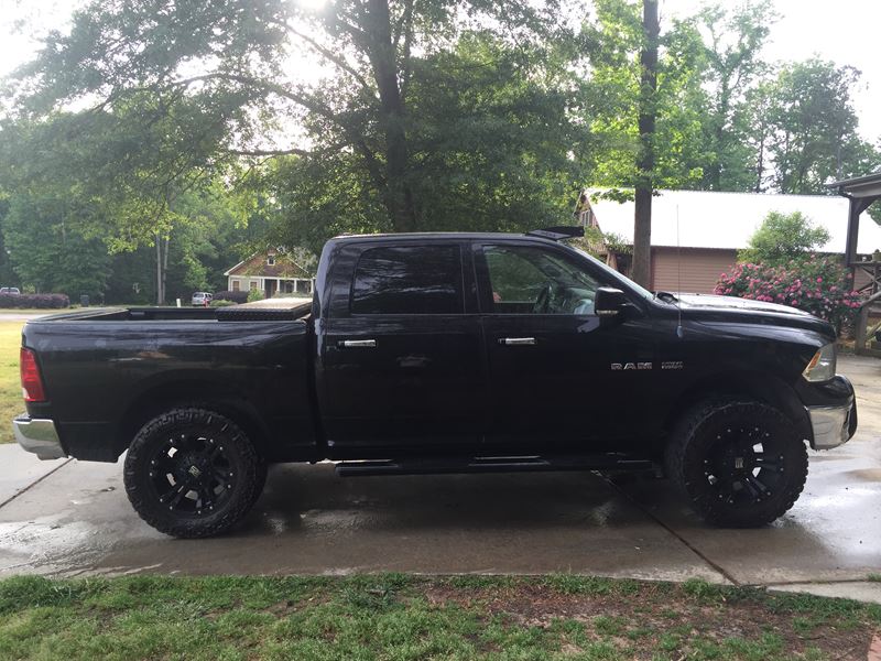 2009 Dodge Ram 1500 for sale by owner in Comer