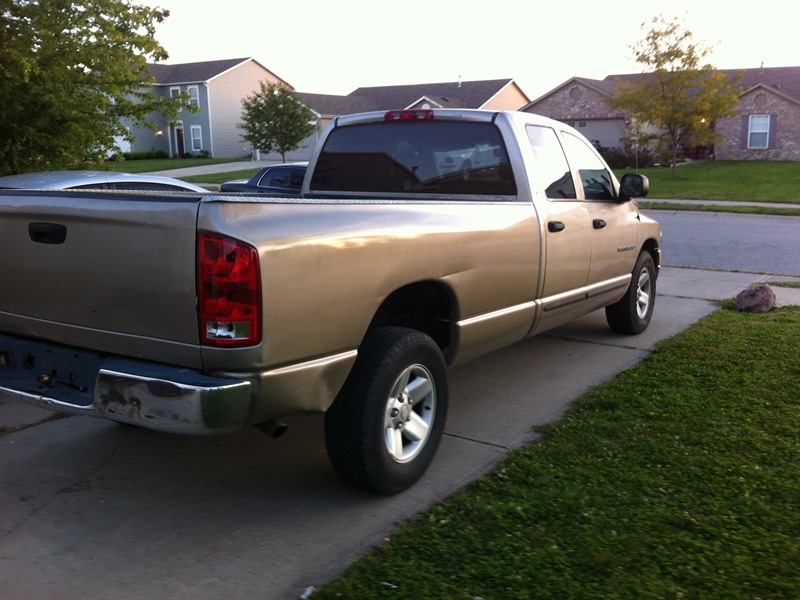 2002 Dodge Ram 1500 quad cab for sale by owner in GREENFIELD
