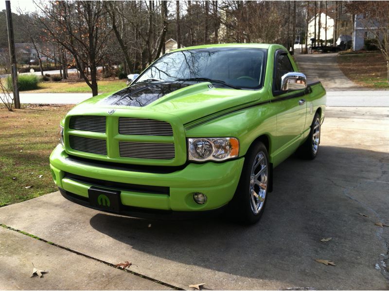2004 Dodge Ram 1500 Trade for sale by owner in POWDER SPRINGS