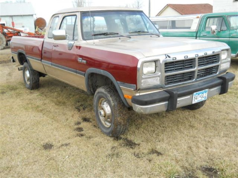 1993 Dodge Ram 2500 for sale by owner in CLOVERDALE