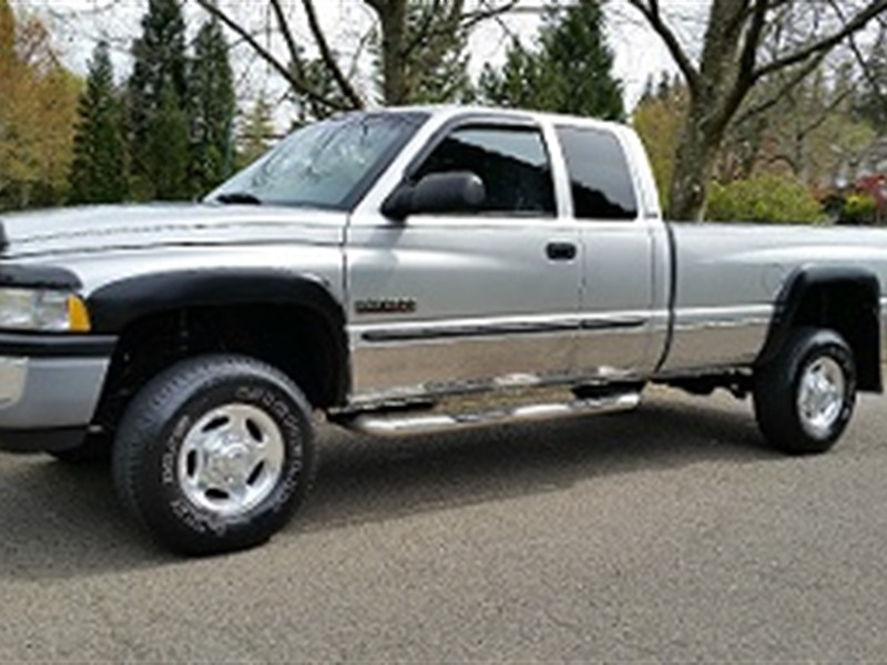 2001 Dodge Ram 2500 for sale by owner in LOS ANGELES
