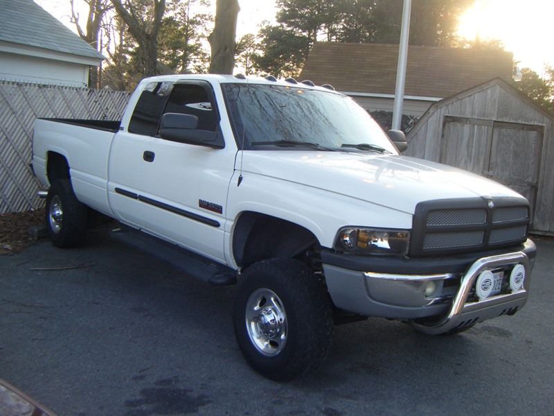 2002 Dodge Ram 2500 for sale by owner in CHESAPEAKE