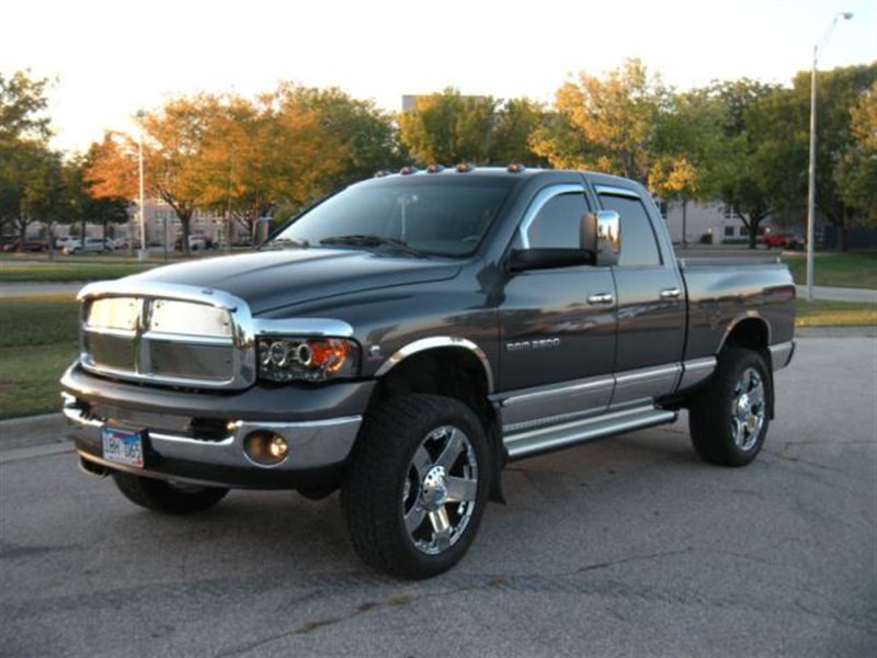 2004 Dodge Ram 2500 for sale by owner in Omaha