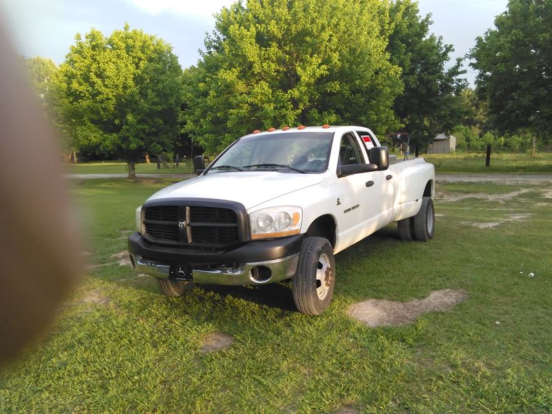 2006 Dodge Ram 3500 for sale by owner in Chunchula