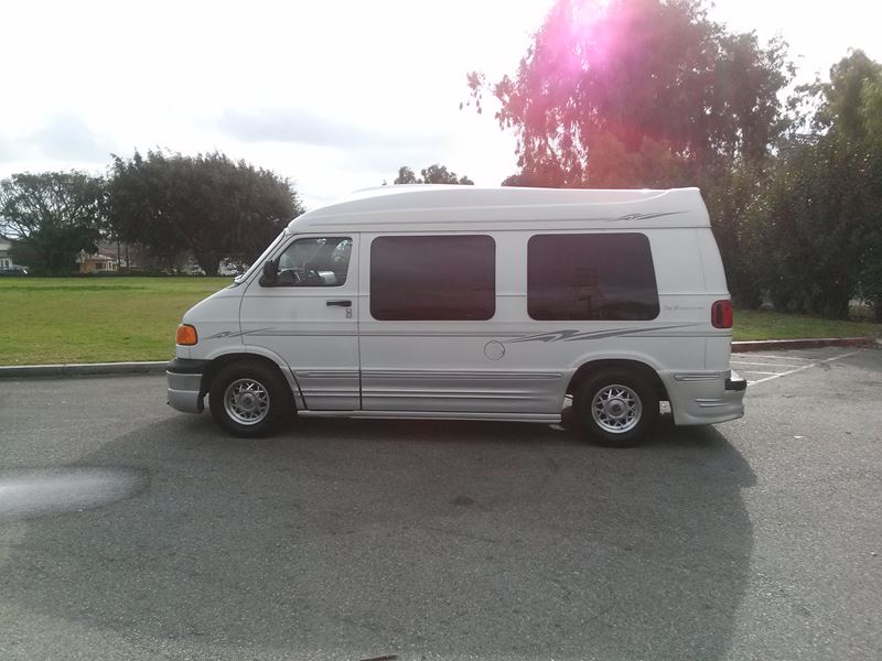 2001 Dodge Ram Van for sale by owner in CARSON