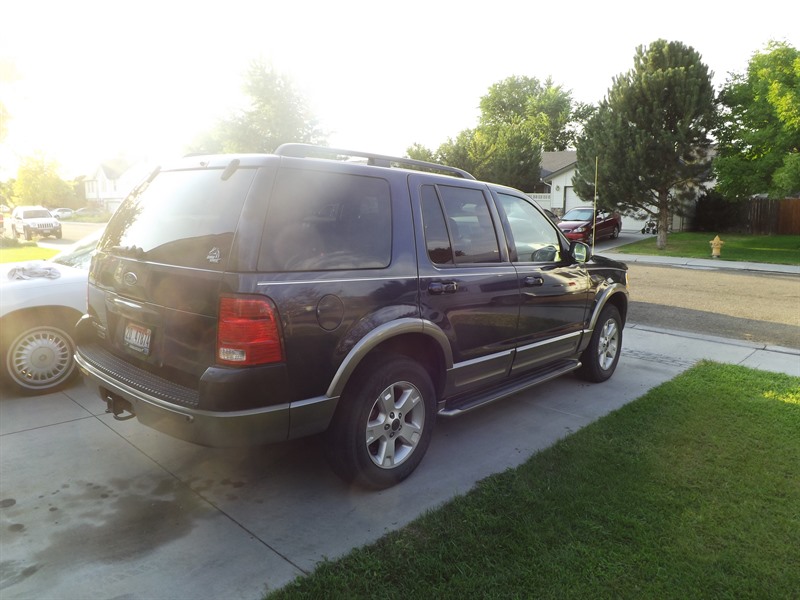 2003 Ford Artic Explorer Sport Trac for sale by owner in BOISE