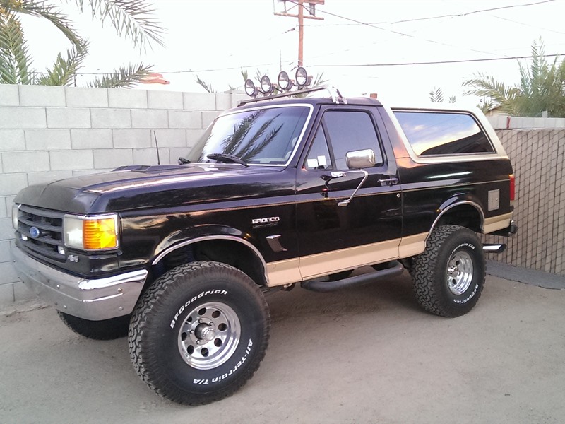 1990 Ford Bronco for sale by owner in PHOENIX