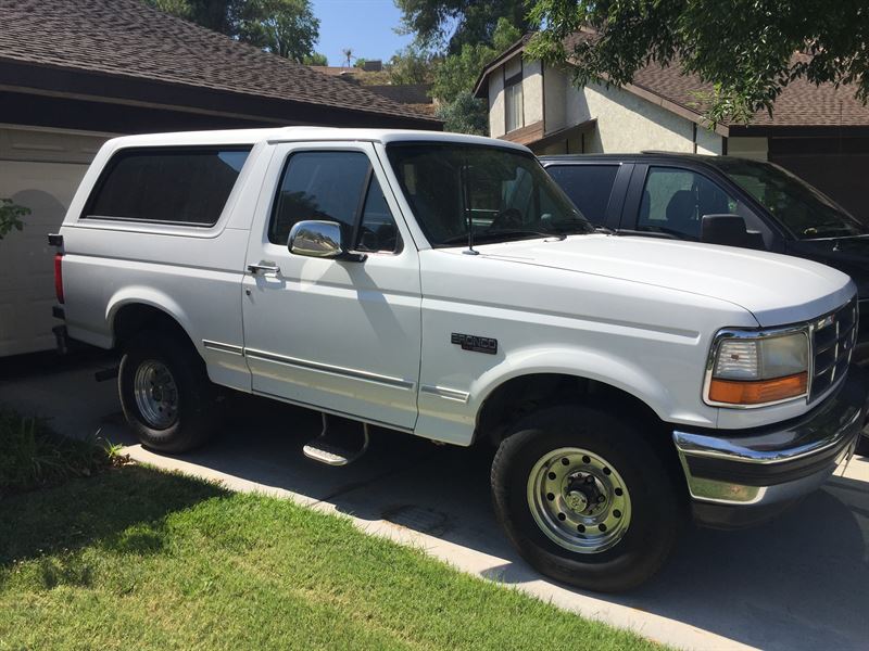 1995 Ford Bronco for sale by owner in CANYON COUNTRY