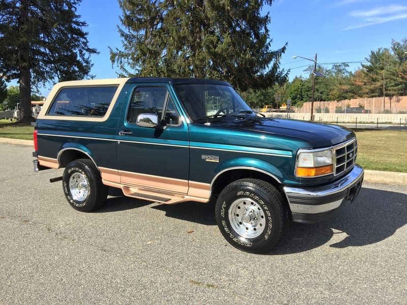 1995 Ford Bronco for sale by owner in Portland