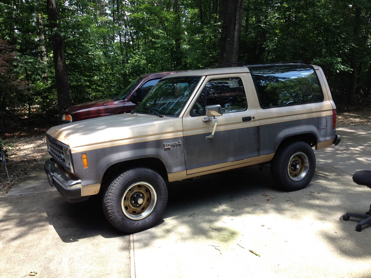 1988 Ford Bronco II for sale by owner in Loudon