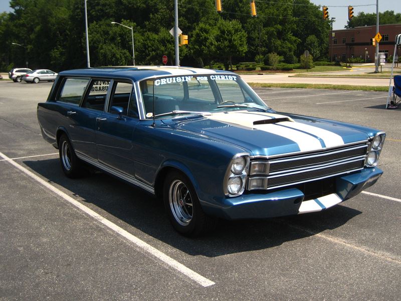 1966 Ford country sedan for sale by owner in Chesapeake