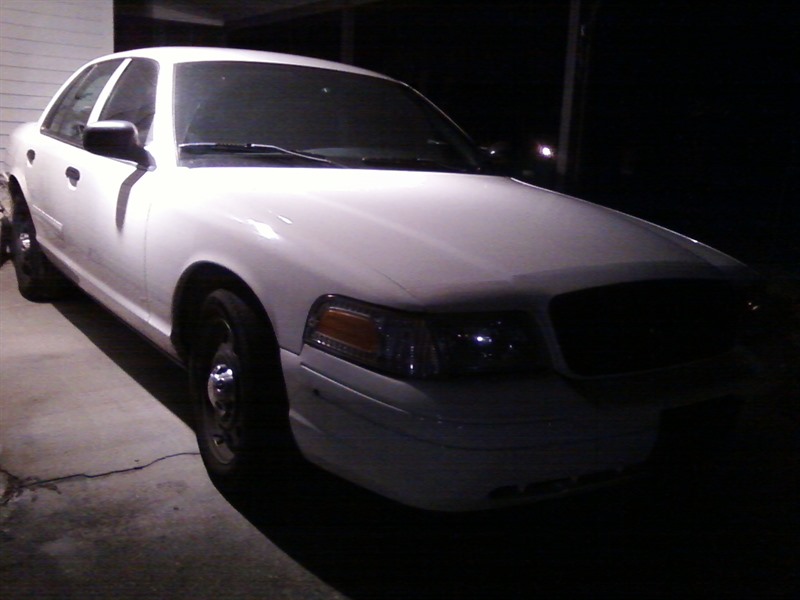 2006 Ford Crown Victoria for sale by owner in DELAND