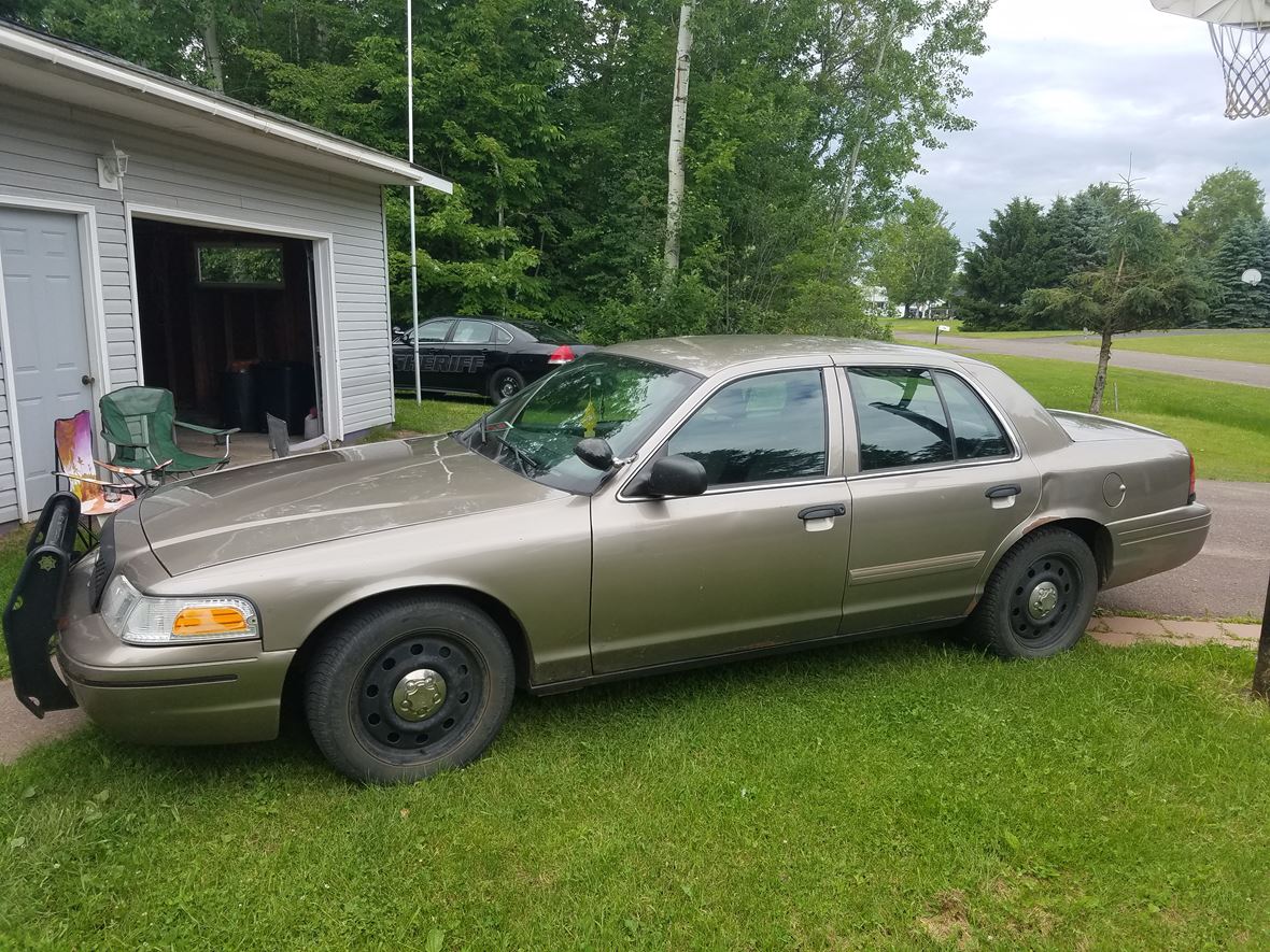 2009 Ford Crown Victoria for sale by owner in Ontonagon