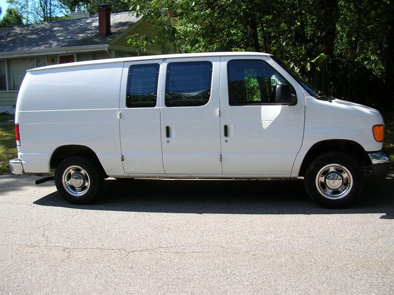 2007 Ford E-150 for sale by owner in ROCKAWAY