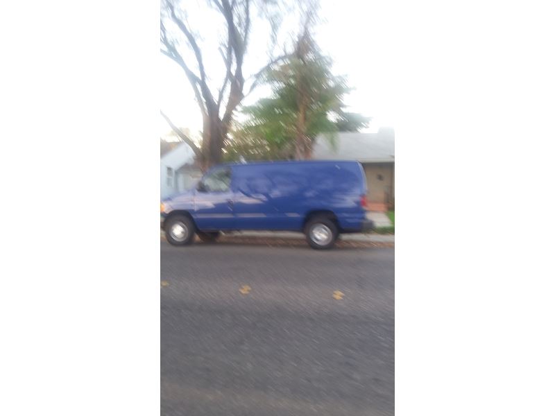 2006 Ford E-250 for sale by owner in Modesto