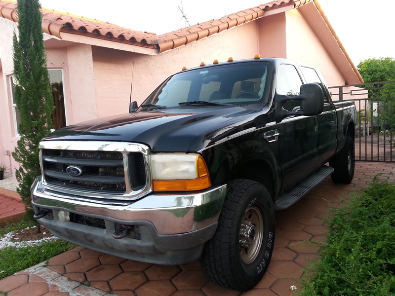2001 Ford E-350 for sale by owner in MIAMI