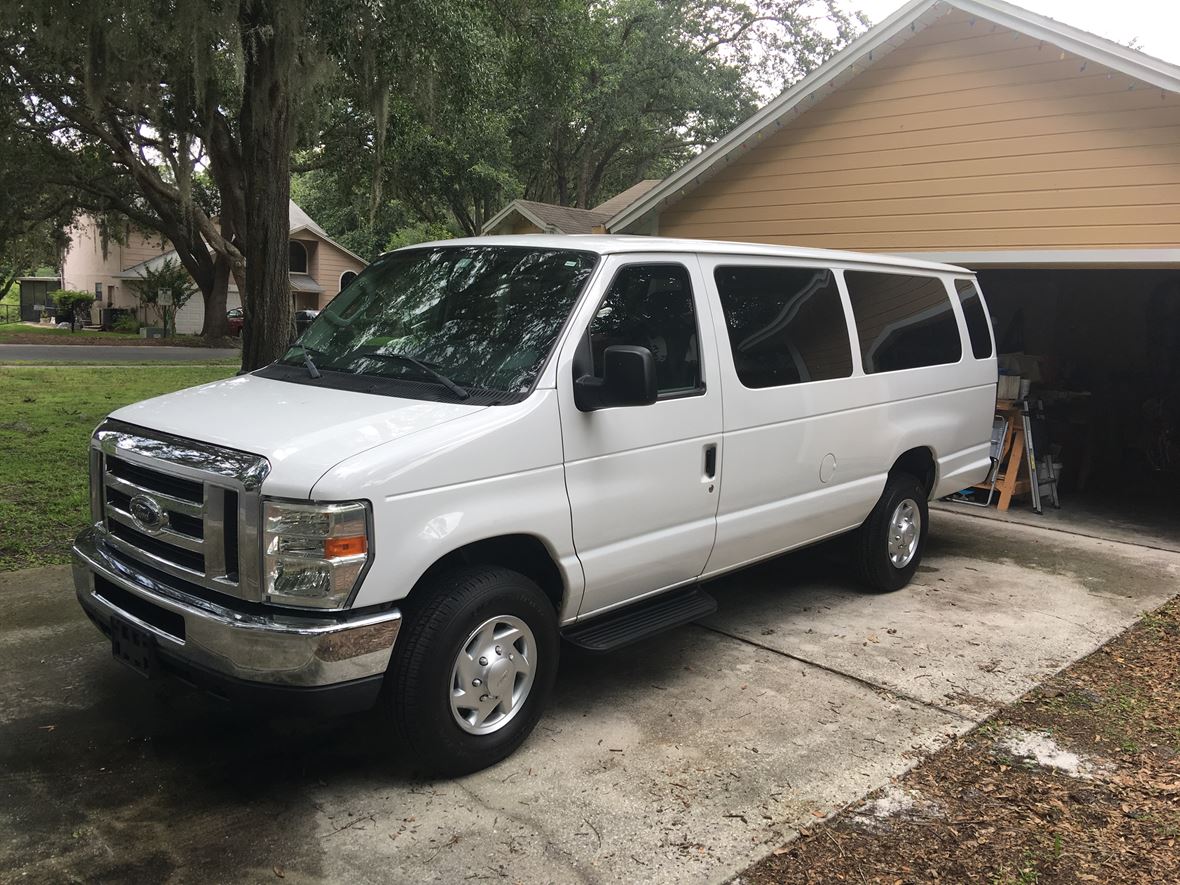 2009 Ford E-350 for sale by owner in Winter Park