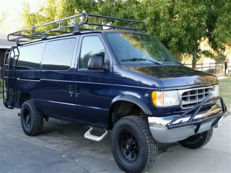 2001 Ford E-series for sale by owner in SANTA ROSA