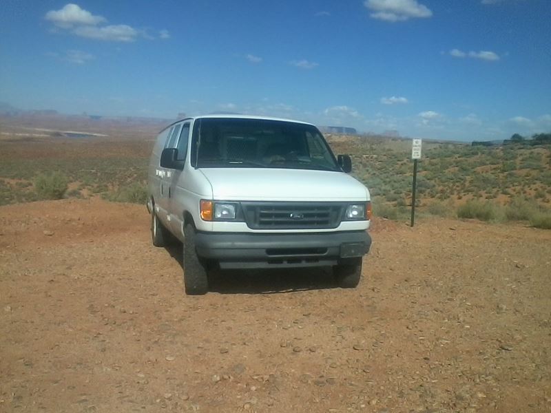 2004 Ford E-Series Cargo for sale by owner in Page