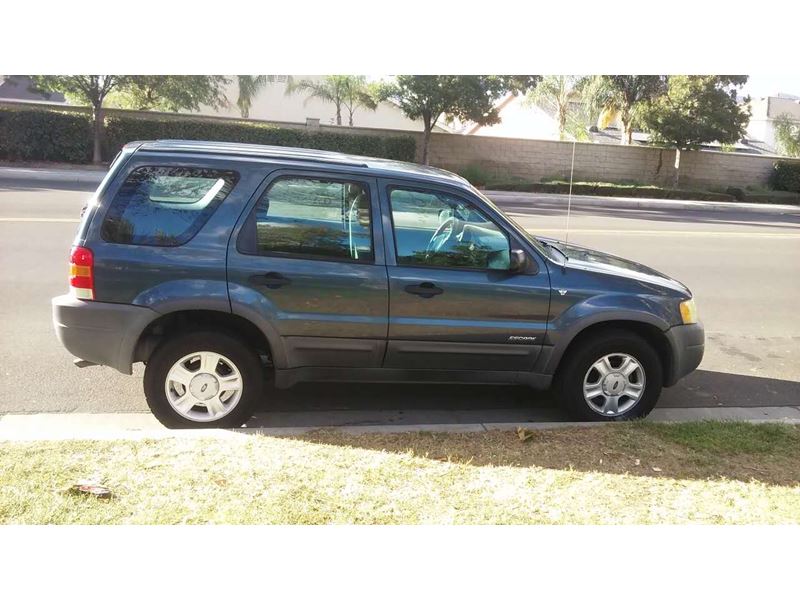 2001 Ford Escape for sale by owner in Hemet