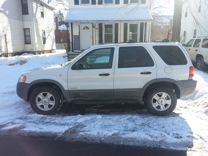 2002 Ford Escape for sale by owner in NEW HAVEN