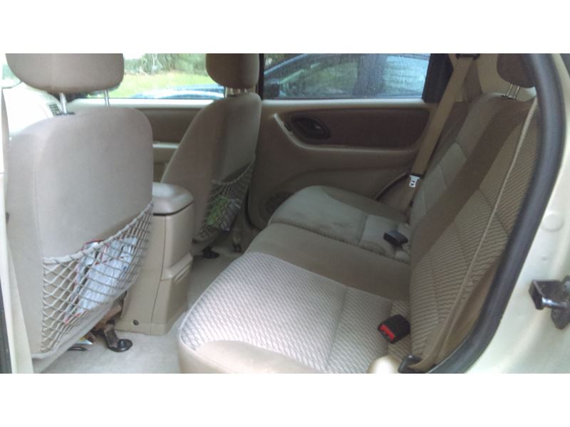 2003 Ford Escape for sale by owner in Goffstown