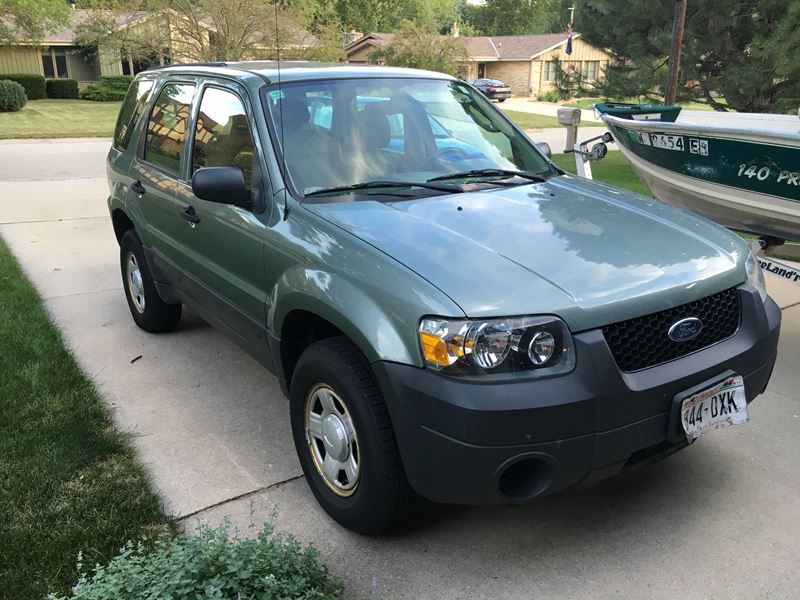 2005 Ford Escape for sale by owner in New Berlin