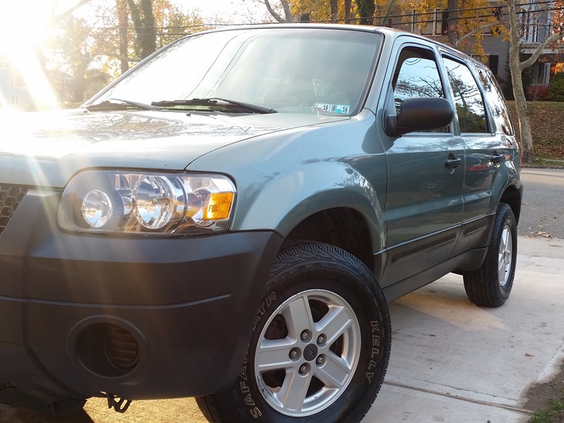 2006 Ford Escape for sale by owner in PERTH AMBOY