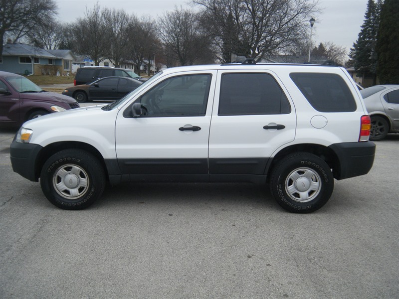 2006 Ford Escape xls for sale by owner in CUDAHY