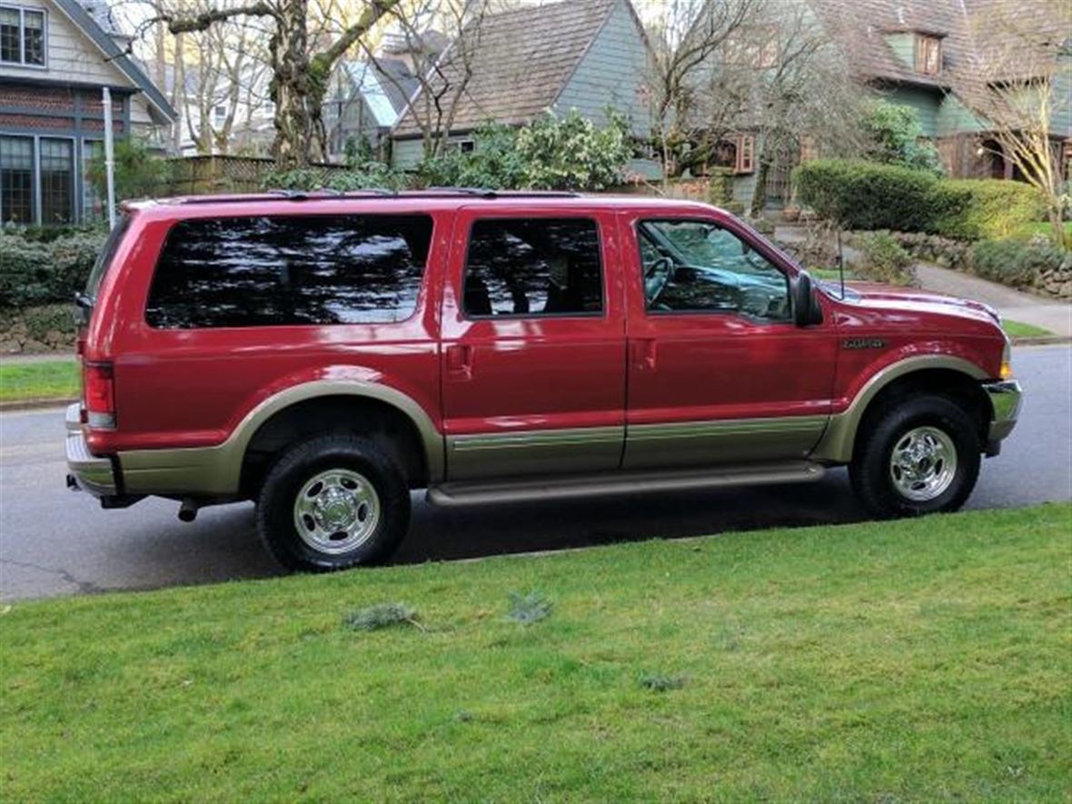 2002 Ford Excursion for sale by owner in Ukiah