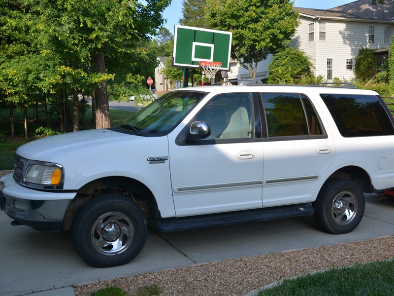 1997 Ford Expedition for sale by owner in WAXHAW