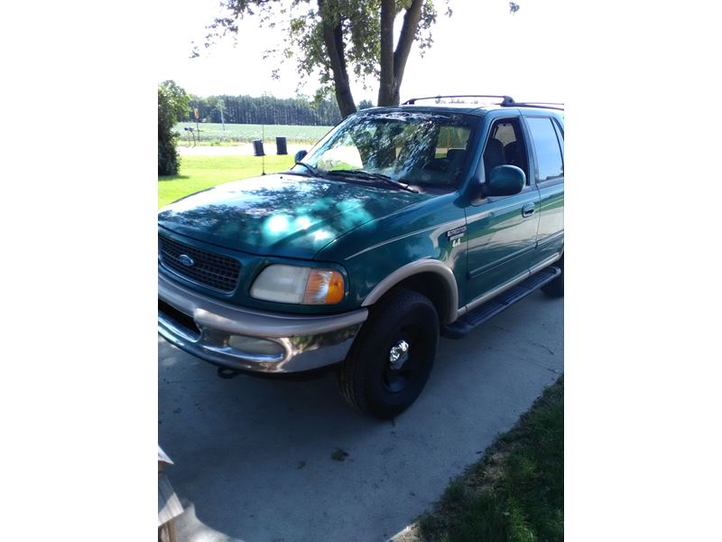1997 Ford Expedition for sale by owner in Applegate