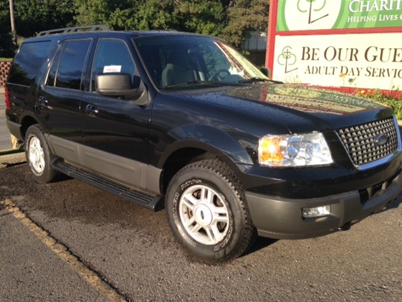 2005 Ford Expedition for sale by owner in HOWELL