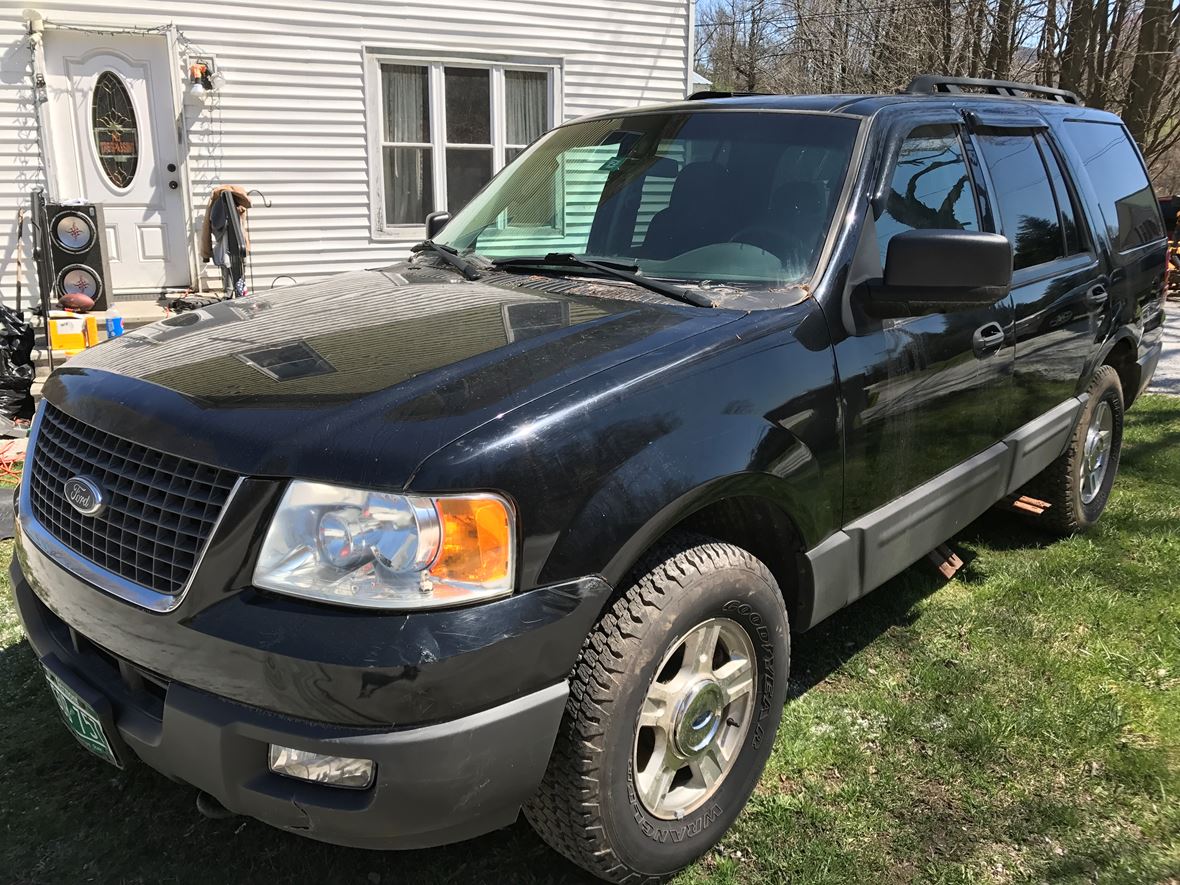 2005 Ford Expedition for sale by owner in Pittsford