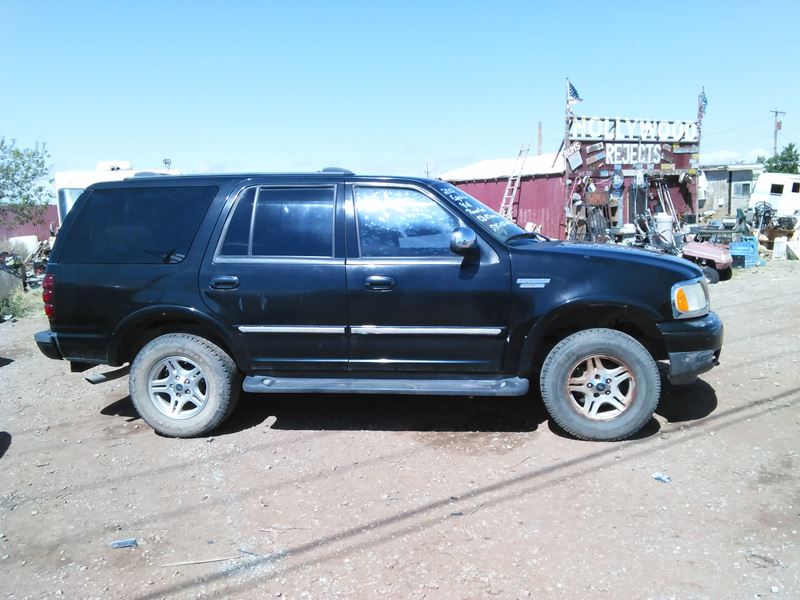 2002 Ford Expedition XLT for sale by owner in Alamogordo
