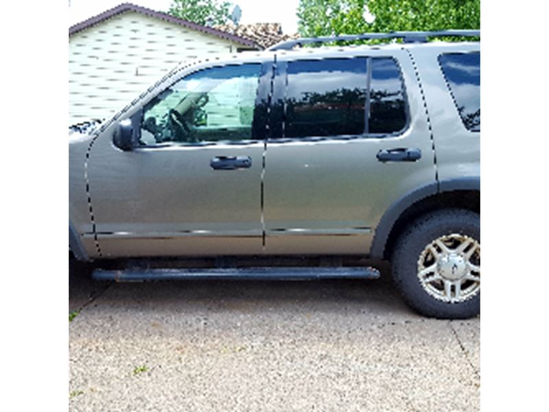 2003 Ford Explorer  for sale by owner in Pine City