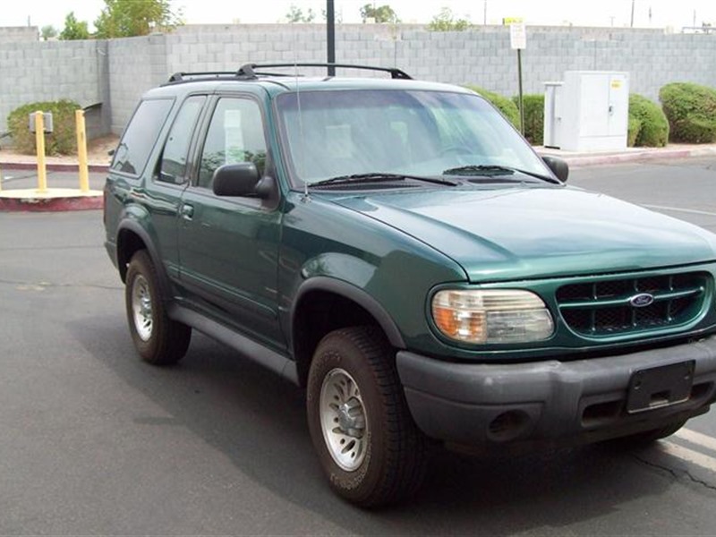 2000 Ford Explorer for sale by owner in MESA