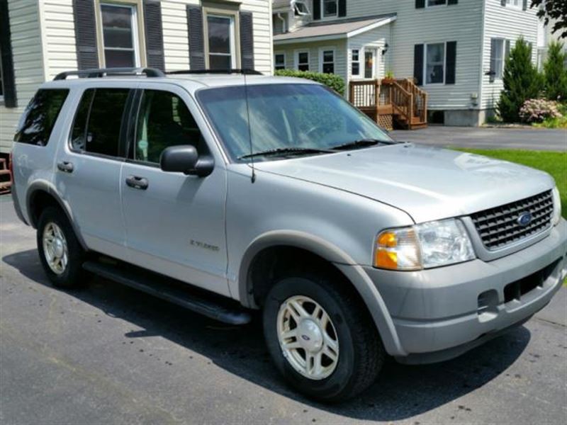 2002 Ford Explorer for sale by owner in WAYNE