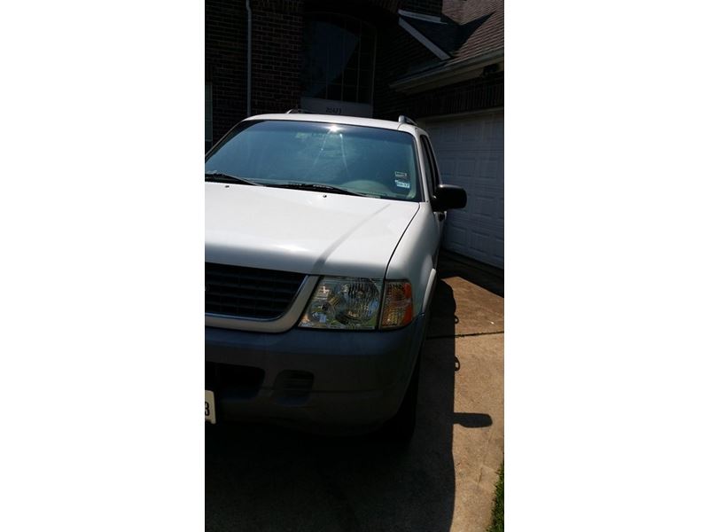 2002 Ford Explorer for sale by owner in Katy