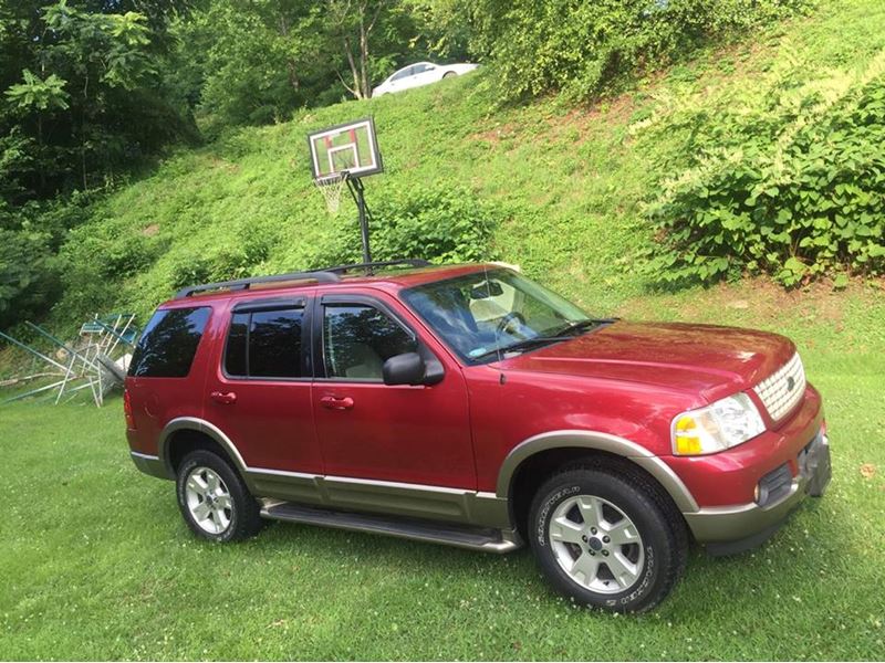 2003 Ford Explorer for sale by owner in Pikeville