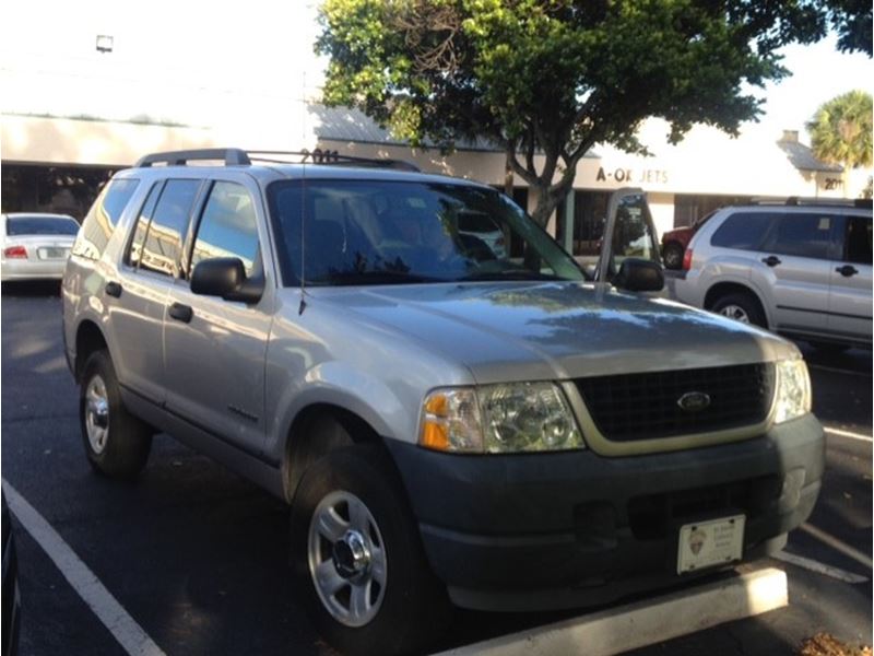 2005 Ford Explorer for sale by owner in Fort Lauderdale